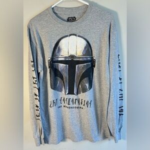 Star Wars The Mandalorian Din Djarin Mens Shirt Gray Size M Mad Engine RARE EUC